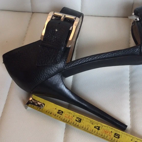 EUC Michael Kors Women's Black 8.5 Heels Sandals - Picture 10 of 15